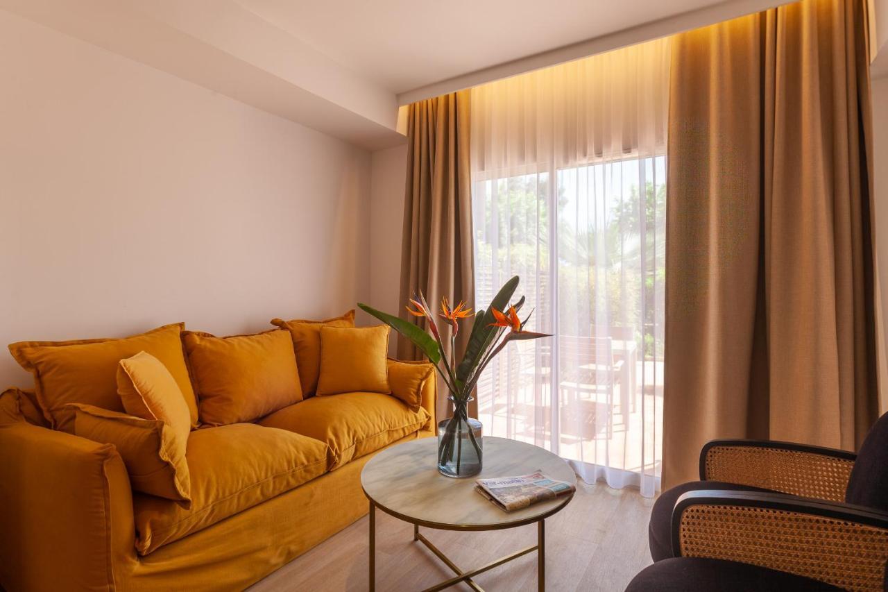 Hotel La Piscine Le Lavandou Εξωτερικό φωτογραφία